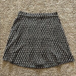 Black, White & Tan Patterned Women's Skirt